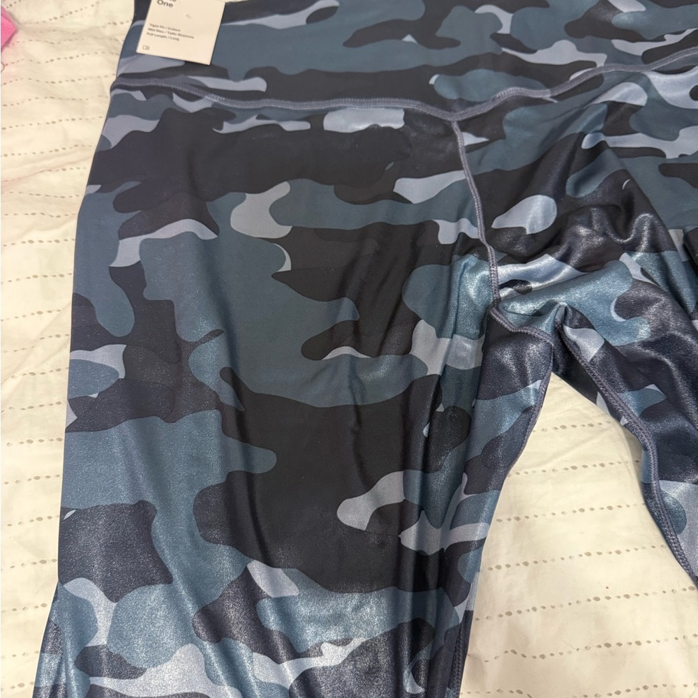 Nike Blue and Gray Camo Leggings Athletic Fit